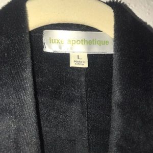 Luxe Apothetique Back Vest